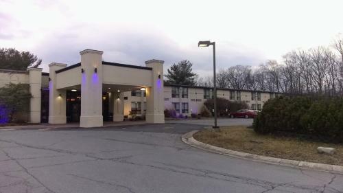 Hotel The Crossroads Inn
