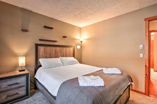 4-season Home With Patio In Towamensing Trails!