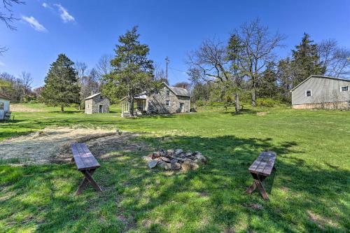 Idyllic Hellertown Cottage Patio And Fire Pit!