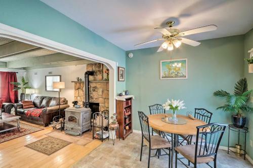 Pet-friendly Pocono Mtn Escape In Stroudsburg!