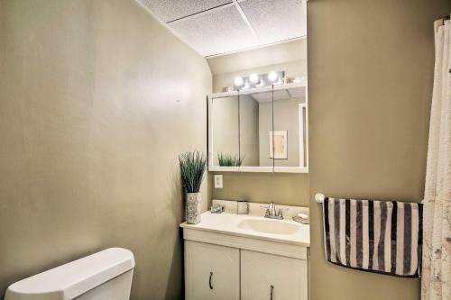 Pet-friendly Pocono Mtn Escape In Stroudsburg!
