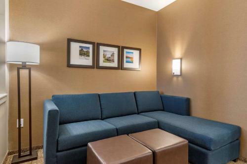 Hotel Comfort Suites Camp Hill-harrisburg West