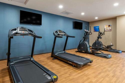 Hotel Comfort Suites Camp Hill-harrisburg West