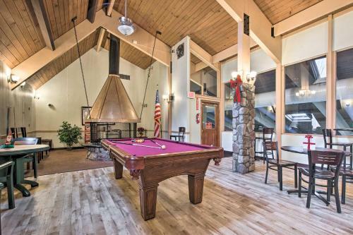 Secluded Poconos Cabin With Big Bass Amenities!