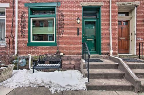 Contemporary Townhome In Midtown Harrisburg!