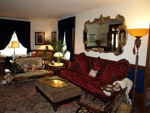 Manheim Manor Bed & Breakfast