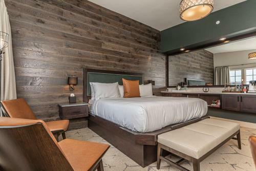 Hotel Ghost Light Inn