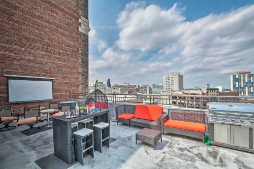 Apartamento Chinatown Apt With Walkability And Rooftop Deck!