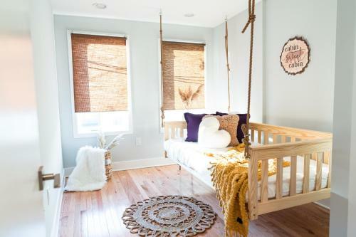 Swing Bed, Art Museum, 2br/2ba Home In Brewerytown