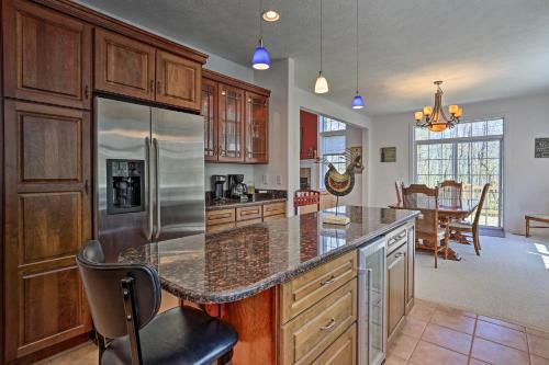 Pocono Pines Golf Course Home, 3 Mi To Naomi!