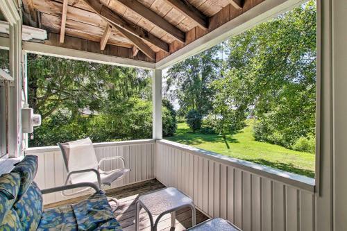 Charlestown Home With Porch And Waterfront View!