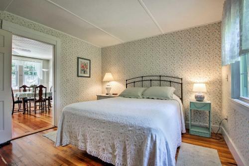 Charlestown Home With Porch And Waterfront View!