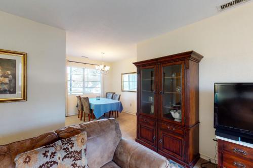 652 Windermere