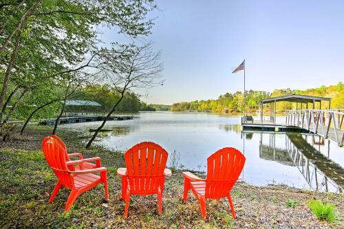 Waterfront Lake Hartwell Cabin With Dock-near Clemson