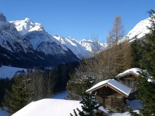 Hostal Haus Mader