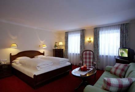 Hotel Hirlanda