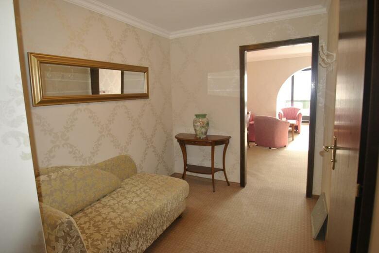 Hotel Albona Nova