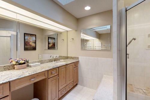 Huntington 7642