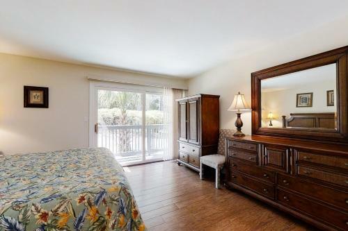 Hickory Cove 39