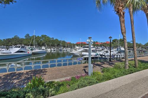 Apartamento Colorful Condo Steps To Harbor And Beach Access!