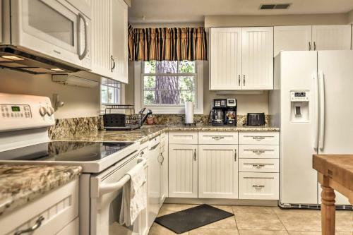 Bright Hilton Head Island Villa - Bike To Beach!