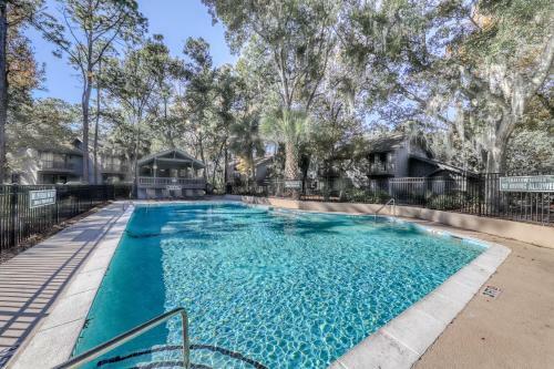 Hickory Cove 36