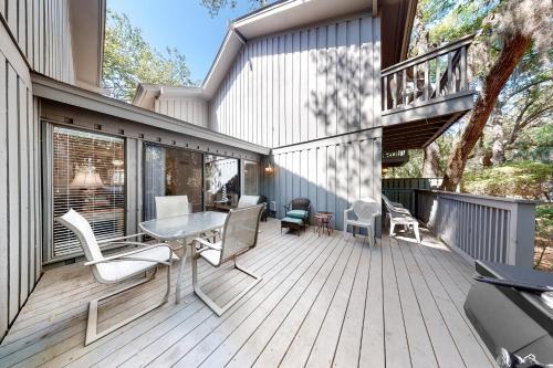 Hickory Cove 36