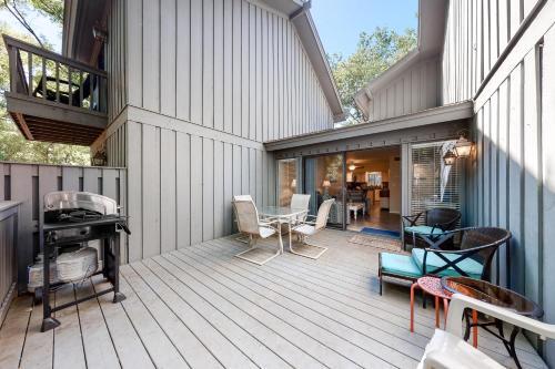 Hickory Cove 36