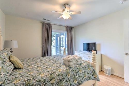 Hilton Head Hideaway - Walk To Beach And Golf Club!