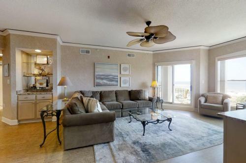 Hampton Place 6506