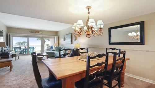 442 Captains Walk Villas