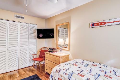 Queens Grant 717