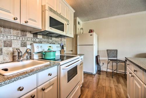 Apartamento Hilton Head Island Condo With Pool - Steps To Beach!