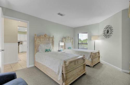 307 Summerhouse