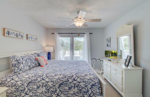 72 Pelican Bay