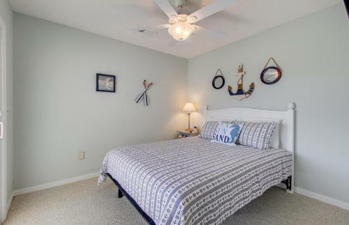 72 Pelican Bay