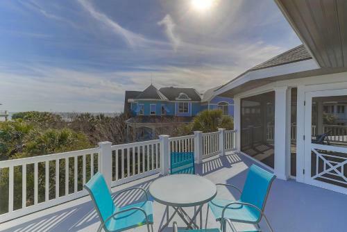 3 46th Avenue