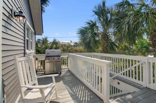 Carolina Boulevard 130