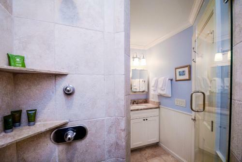 1102 Duneside Villa