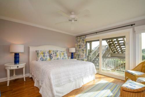 1105 Duneside Villa