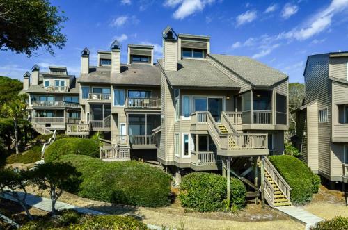 1105 Duneside Villa