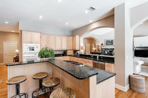 97 Jackstay Court