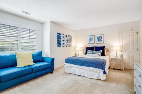 7 Governors Drive