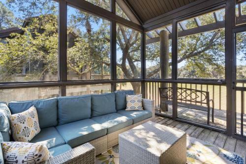 4504 Parkside Villa