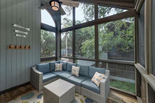 4504 Parkside Villa