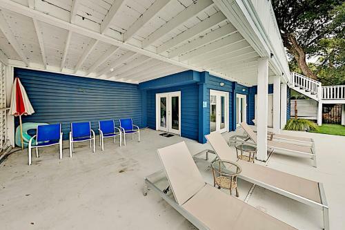 Wild Dunes Estate With Private Pool -steps To Beach Home