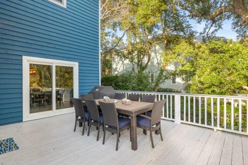 Wild Dunes Estate With Private Pool -steps To Beach Home
