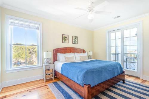 Sand Dune & Sea Shell - 2 Home Rental W 12 Brs