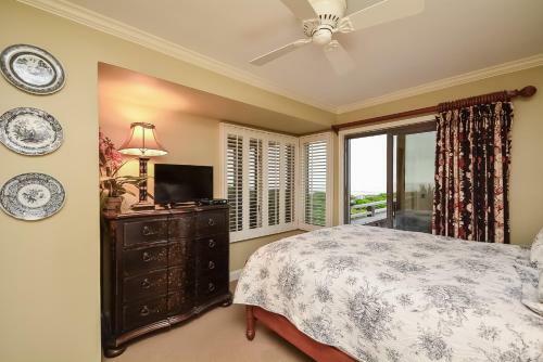 4320 Windswept Villa