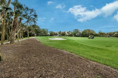 1 Nicklaus Lane